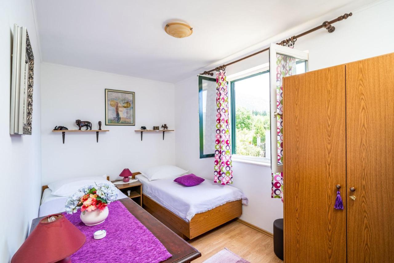 Apartment Laurel Leaf Lovorno 外观 照片