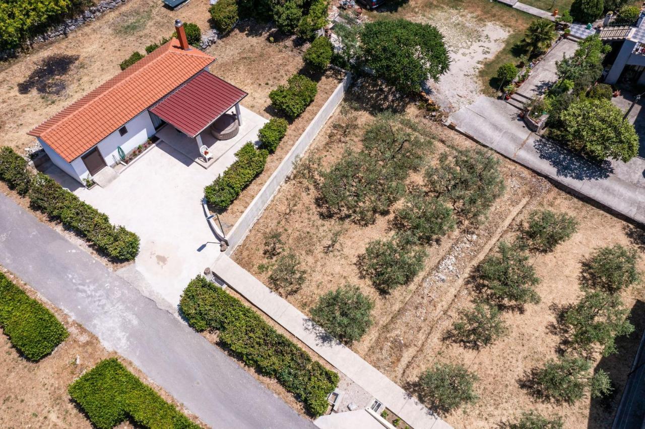 Apartment Laurel Leaf Lovorno 外观 照片